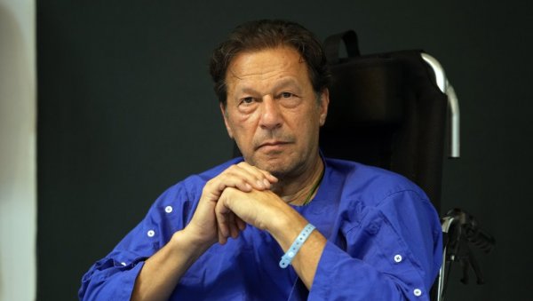 ИМРАНУ КАНУ СЕ НЕ ПИШЕ ДОБРО: Отворена истрага против бившег премијера Пакистана због нереда у земљи