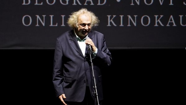 ВОЛЕО БИХ ДА РАДИМ У СРБИЈИ: Мој лик је руски олигарх, капиталист и неолиберал ВОЛЕО БИХ ДА РАДИМ У СРБИЈИ: Мој лик је руски олигарх, капиталист и неолиберал