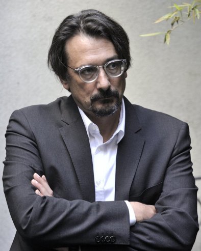НЕЋЕ МОЋИ, Има ли истина већину?