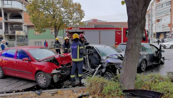 ДЕТАЉИ НЕСРЕЋЕ У НИШУ: Четири мушкарца превезена у УКЦ Ниш, двојица тешко повређена