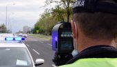 POVREĐENE DVE OSOBE: U Južnobačkom okrugu za dan se dogodilo osam saobraćajnih nesreća POVREĐENE DVE OSOBE: U Južnobačkom okrugu za dan se dogodilo osam saobraćajnih nesreća
