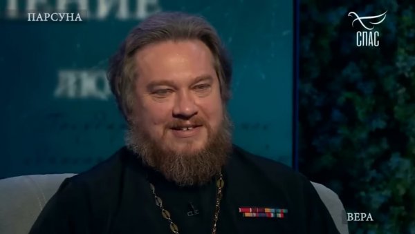 ПРОШАО РАТ У ЈУГОСЛАВИЈИ, ЧЕЧЕНИЈИ И СИРИЈИ: На украјинском фронту погинуо познати свештеник РПЦ - убио га ХИМАРС ПРОШАО РАТ У ЈУГОСЛАВИЈИ, ЧЕЧЕНИЈИ И СИРИЈИ: На украјинском фронту погинуо познати свештеник РПЦ - убио га ХИМАРС
