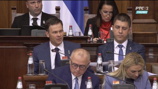 СЕДНИЦА СКУПШТИНЕ СРБИЈЕ Мали: Потребан опрез, у Хрватској није уродило плодом смањење ПДВ на храну (ВИДЕО) СЕДНИЦА СКУПШТИНЕ СРБИЈЕ Мали: Потребан опрез, у Хрватској није уродило плодом смањење ПДВ на храну (ВИДЕО)