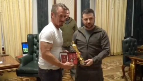 JOŠ GA ČEKAJU NA FRONTU: Šon Pen pre tri godine rekao da razmatra da se bori protiv Rusa JOŠ GA ČEKAJU NA FRONTU: Šon Pen pre tri godine rekao da razmatra da se bori protiv Rusa