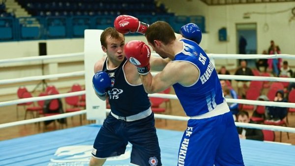 БОКС СПЕКТАКЛ У НОВОМ ПАЗАРУ Шампионат Србије почиње у среду БОКС СПЕКТАКЛ У НОВОМ ПАЗАРУ Шампионат Србије почиње у среду