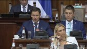 ПОСЛАНИЦИ ГЛАСАЛИ: Скупштина Србије усвојила ребаланс буџета за текућу годину ПОСЛАНИЦИ ГЛАСАЛИ: Скупштина Србије усвојила ребаланс буџета за текућу годину