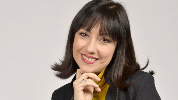 ПАУЛИНА МАНОВ ЈЕ ОВАКО СМРШАЛА 30 КИЛОГРАМА: Ово је њен детаљан план исхране за пет дана у недељи ПАУЛИНА МАНОВ ЈЕ ОВАКО СМРШАЛА 30 КИЛОГРАМА: Ово је њен детаљан план исхране за пет дана у недељи