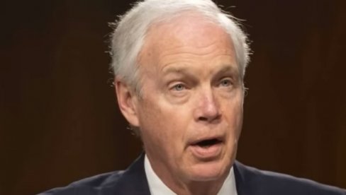 SENATOR DŽONSON KRITIKUJE BAJDENA: Prioritet mu ukrajinska, a ne američka granica SENATOR DŽONSON KRITIKUJE BAJDENA: Prioritet mu ukrajinska, a ne američka granica