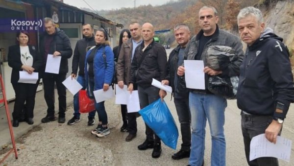 СРБИ ЗАПОСЛЕНИ НА ПРЕЛАЗИМА ЈАРИЊЕ И БРЊАК ПОДНЕЛИ ОСТАВКЕ: Доказ противљења политици Аљбина Куртија СРБИ ЗАПОСЛЕНИ НА ПРЕЛАЗИМА ЈАРИЊЕ И БРЊАК ПОДНЕЛИ ОСТАВКЕ: Доказ противљења политици Аљбина Куртија