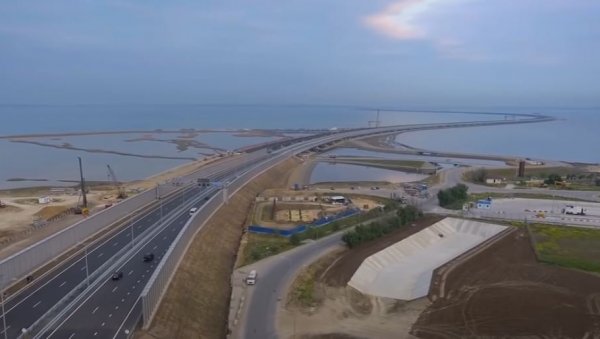 ТУРСКА САОПШТИЛА: Русија забранила пролазак бродова у Азовско море ТУРСКА САОПШТИЛА: Русија забранила пролазак бродова у Азовско море