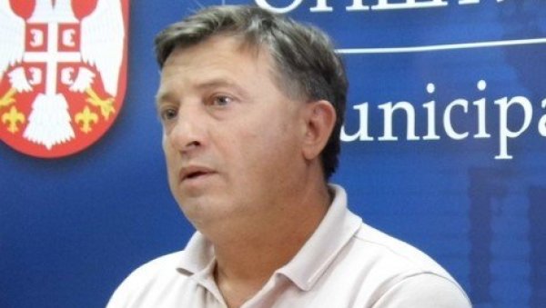 ПАНАЈОТОВИЋ НОВИ - СТАРИ ПРЕДСЕДНИК: Пиротски социјалисти изабрали руководство ПАНАЈОТОВИЋ НОВИ - СТАРИ ПРЕДСЕДНИК: Пиротски социјалисти изабрали руководство