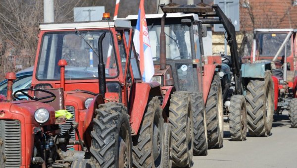 СУБВЕНЦИЈЕ ЗА ТРАКТОРИСТЕ: Јавни позив Агенције за безбедност саобраћаја СУБВЕНЦИЈЕ ЗА ТРАКТОРИСТЕ: Јавни позив Агенције за безбедност саобраћаја