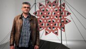 ISTORIJA POD ŠATORIMA: U kragujevačkoj Rimi predstavljeni radovi Radoša Antonijevića ISTORIJA POD ŠATORIMA: U kragujevačkoj Rimi predstavljeni radovi Radoša Antonijevića