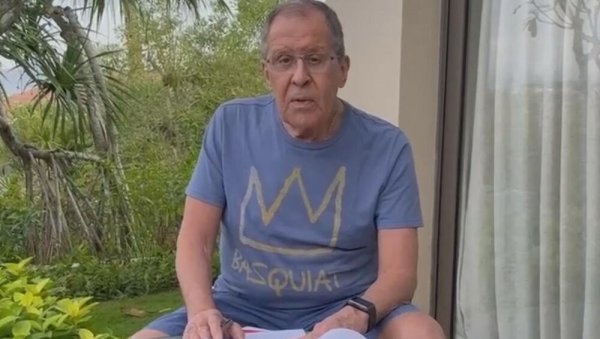 РАСТУРАЊЕ ЗАПАДНИХ ЛАЖИ: Лавров се огласио, Захарова објавила снимак руског шефа дипломатије (ВИДЕО) РАСТУРАЊЕ ЗАПАДНИХ ЛАЖИ: Лавров се огласио, Захарова објавила снимак руског шефа дипломатије (ВИДЕО)