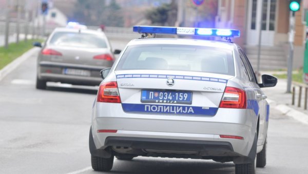 ПРЕТИО НОЖЕМ, ПА ИСПРЕБИЈАО ЧОВЕКА: У Краљеву ухапшен осумњичени за напад ПРЕТИО НОЖЕМ, ПА ИСПРЕБИЈАО ЧОВЕКА: У Краљеву ухапшен осумњичени за напад