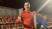 СРБИЈА ЈЕ ОВО ЧЕКАЛА: Александар Митровић уз осмех охрабрио целу нацију (ФОТО) СРБИЈА ЈЕ ОВО ЧЕКАЛА: Александар Митровић уз осмех охрабрио целу нацију (ФОТО)