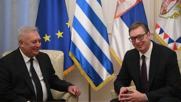 ВУЧИЋ ПРИМИО У ОПРОШТАЈНУ ПОСЕТУ ДИАКОФОТАКИСА: Хвала Грчкој на подршци суверенитету и територијалном интегритету Србије ВУЧИЋ ПРИМИО У ОПРОШТАЈНУ ПОСЕТУ ДИАКОФОТАКИСА: Хвала Грчкој на подршци суверенитету и територијалном интегритету Србије