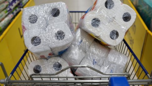 DA LI TREBA IZBEGAVATI KORIŠĆENJE PAPIRNIH UBRUSA? Postoji najmanje četiri razloga DA LI TREBA IZBEGAVATI KORIŠĆENJE PAPIRNIH UBRUSA? Postoji najmanje četiri razloga