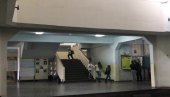 НАКОН НАСИЉА ОГЛАСИЛА СЕ ШКОЛА У ТРСТЕНИКУ: Професорки стиже пуна подршка од колега НАКОН НАСИЉА ОГЛАСИЛА СЕ ШКОЛА У ТРСТЕНИКУ: Професорки стиже пуна подршка од колега