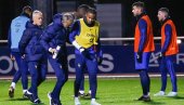 ШЕВА КОБНА ЗА НКУКУА: Нови пех за Французе, сјајном нападачу страдало колено ШЕВА КОБНА ЗА НКУКУА: Нови пех за Французе, сјајном нападачу страдало колено