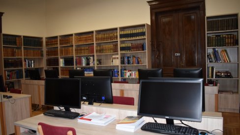 GUŠI SE DOBRA, A STIMULIŠE LOŠA KNJIŽEVNOST: Bibliotekari dobili podršku Međunarodne federacije, ali i mnogih pisaca GUŠI SE DOBRA, A STIMULIŠE LOŠA KNJIŽEVNOST: Bibliotekari dobili podršku Međunarodne federacije, ali i mnogih pisaca