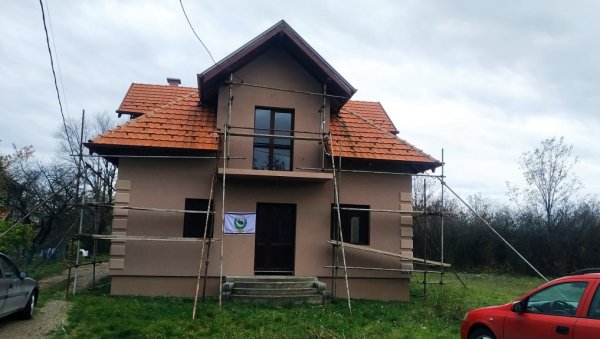 ЈОШ МАЛО, ПА ЗАВРШЕН ЛОВАЧКИ ДОМ: Параћински ловци имаће објекат међу најлепшима у Србији ЈОШ МАЛО, ПА ЗАВРШЕН ЛОВАЧКИ ДОМ: Параћински ловци имаће објекат међу најлепшима у Србији