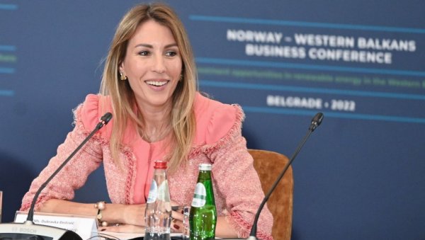 МИНИСТАРКА ЂЕДОВИЋ: За нуклеарне електране Србија нема довољно знања, искуства ни кадра МИНИСТАРКА ЂЕДОВИЋ: За нуклеарне електране Србија нема довољно знања, искуства ни кадра