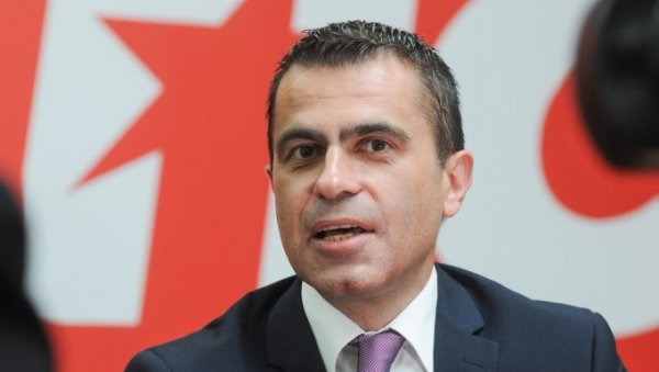 ДВЕ АМАЈЛИЈЕ: Ђорђе Милићевић ДВЕ АМАЈЛИЈЕ: Ђорђе Милићевић