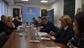 RADNA GRUPA PROTIV NASILJA: Sastanak ministra Ružića sa predstavnicima sindikata RADNA GRUPA PROTIV NASILJA: Sastanak ministra Ružića sa predstavnicima sindikata