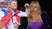 DOK SE PIKSI BORI U KATARU: Evo šta radi žena našeg selektora (FOTO) DOK SE PIKSI BORI U KATARU: Evo šta radi žena našeg selektora (FOTO)
