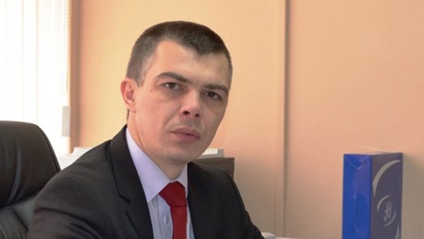ЗАНИМА ЛИ РОКФЕЛЕР САВУ КиМ ИЛИ БЕОГРАД? Огласио се Јаблановић поводом Манојловића, ево шта га је још упитао ЗАНИМА ЛИ РОКФЕЛЕР САВУ КиМ ИЛИ БЕОГРАД? Огласио се Јаблановић поводом Манојловића, ево шта га је још упитао