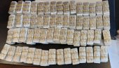 OTAC I SIN RAZVILI PORODIČNI BIZNIS: Policija im u kući zaplenila preko 100.000 tableta sedativa