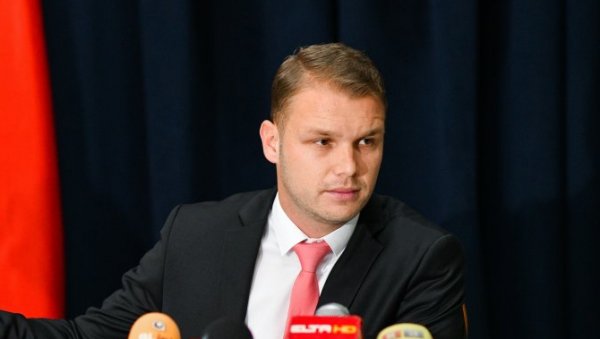 НАЈАВЉУЈЕ И ТРАМВАЈЕ: Станивуковић кандидат ПДП-а за градоначелника Бањалуке НАЈАВЉУЈЕ И ТРАМВАЈЕ: Станивуковић кандидат ПДП-а за градоначелника Бањалуке