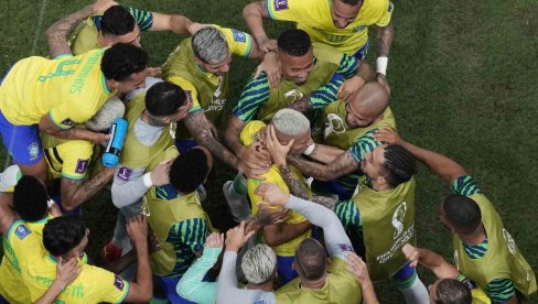 BRAZILCI U NEVERICI: Skupo su platili pobedu protiv Srbije BRAZILCI U NEVERICI: Skupo su platili pobedu protiv Srbije