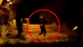 PUCNJAVA AUTOMATSKIM PUŠKAMA U HORGOŠU: Naoružana grupa otvorila vatru (VIDEO) PUCNJAVA AUTOMATSKIM PUŠKAMA U HORGOŠU: Naoružana grupa otvorila vatru (VIDEO)