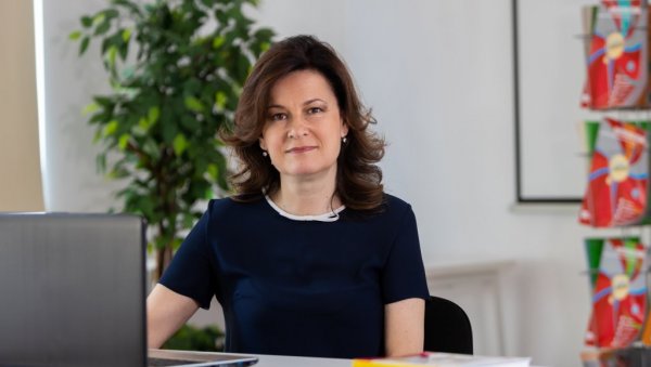 Уџбеници морају пратити развој друштва не само у дидактичком, већ и технолошком смислу Уџбеници морају пратити развој друштва не само у дидактичком, већ и технолошком смислу