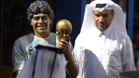 ŽIVOT JE VELIKI, SMRT JE MAJUŠNA! U Novostima objavljena čitulja Dijegu Armandu Maradoni i to od koga