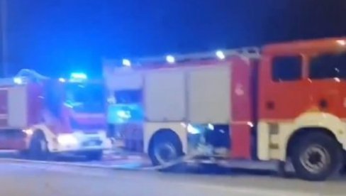 JEDNA OSOBA NASTRADALA, DRUGOJ SE BORE ZA ŽIVOT: Detalji stravičnog požara u staračkom domu u Malom Mokrom Lugu (VIDEO)