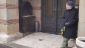 POSLEDNJI OPROŠTAJ OD PURIŠE ĐORĐEVIĆA: Čuvenog reditelja na Novom groblju ispratili najbliži