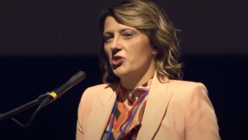 REAKCIJA NA SKANDALOZAN TVIT JEREMIĆEVE POSLANICE: Na velika vrata žrtve nasilja uvode se u dnevnopolitičko blato REAKCIJA NA SKANDALOZAN TVIT JEREMIĆEVE POSLANICE: Na velika vrata žrtve nasilja uvode se u dnevnopolitičko blato