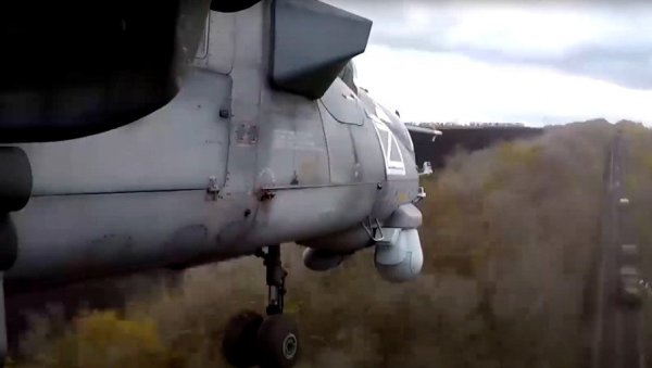 РАТ У УКРАЈИНИ: Руски хеликоптери у акцији - објављени снимци жестоких напада Ми-35 (ФОТО/ВИДЕО)