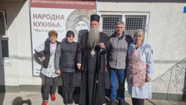 ДНЕВНО СПРЕМЕ 150 ОБРОКA: Митрополит Јоаникије у народној кухињи на Цетињу ДНЕВНО СПРЕМЕ 150 ОБРОКA: Митрополит Јоаникије у народној кухињи на Цетињу