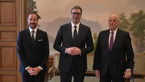 VUČIĆ SE SASTAO SA NORVEŠKIM KRALJEM: Razgovarali smo o prijateljstvu naših naroda i tradicionalnim vrednostima koje delimo VUČIĆ SE SASTAO SA NORVEŠKIM KRALJEM: Razgovarali smo o prijateljstvu naših naroda i tradicionalnim vrednostima koje delimo
