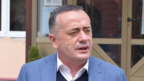 НАВИЈАЛИ И КИНЕЗИ: Овако је Александар Антић бодрио орлове НАВИЈАЛИ И КИНЕЗИ: Овако је Александар Антић бодрио орлове