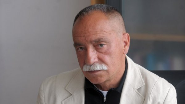 БОЛЕЛИ ГА СВИ ЈАДИ СРПСКОГ РОДА: Рајко Петров Ного писао пуним срцем БОЛЕЛИ ГА СВИ ЈАДИ СРПСКОГ РОДА: Рајко Петров Ного писао пуним срцем