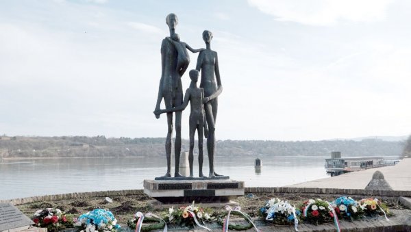 СЕЋАЊА НА СТРАТИШТА ВОЈВОДИНЕ: Међу предложеним локацијама ђачких студијских путовања је и више историјских места у северној покрајини СЕЋАЊА НА СТРАТИШТА ВОЈВОДИНЕ: Међу предложеним локацијама ђачких студијских путовања је и више историјских места у северној покрајини