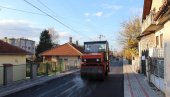 АСФАЛТ ЗА “ГРОБЉАНСКУ“ УЛИЦУ У ПАРАЋИНУ: Нови коловоз и тротоари за важну саобраћајницу АСФАЛТ ЗА “ГРОБЉАНСКУ“ УЛИЦУ У ПАРАЋИНУ: Нови коловоз и тротоари за важну саобраћајницу