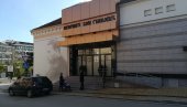 TREĆA PREMIJERA U SEZONI: Pred pozorišnom publikom predstava “Bososnogi u parku” TREĆA PREMIJERA U SEZONI: Pred pozorišnom publikom predstava “Bososnogi u parku”