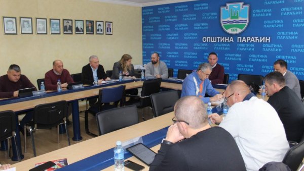 У ПРИПРЕМИ ПРЕДЛОГ БУЏЕТА ПАРАЋИНА: Нацрт за 2023. годину „под лупом“ Општинског већа У ПРИПРЕМИ ПРЕДЛОГ БУЏЕТА ПАРАЋИНА: Нацрт за 2023. годину „под лупом“ Општинског већа
