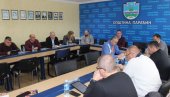 У ПРИПРЕМИ ПРЕДЛОГ БУЏЕТА ПАРАЋИНА: Нацрт за 2023. годину „под лупом“ Општинског већа У ПРИПРЕМИ ПРЕДЛОГ БУЏЕТА ПАРАЋИНА: Нацрт за 2023. годину „под лупом“ Општинског већа